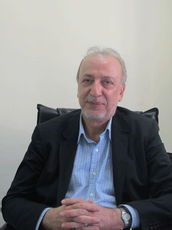 دکتر حسین درگاهی استاد تمام دانشکده بهداشت دانشگاه علوم پ‍زشکی تهران