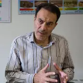 دکتر نادرقلی ابراهیمی عضو هیأت علمی پژوهشكده حفاظت خاك و آبخیزداری دکتر نادرقلی ابراهیمی عضو هیأت علمی پژوهشكده حفاظت خاك و آبخیزداری