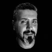 دکتر سید مهدی نورانی استادیار و هیات علمی دانشکده هنر، گروه ارتباط تصویری ،دانشگاه آزاد اسلامی واحد تهران مرکز