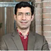 پروفسور مالک نادری 